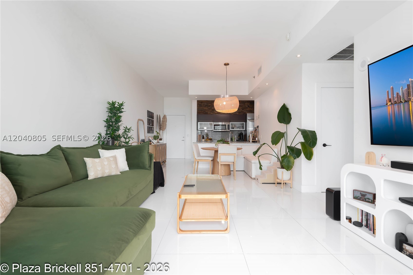 950 Brickell Bay Dr #4701