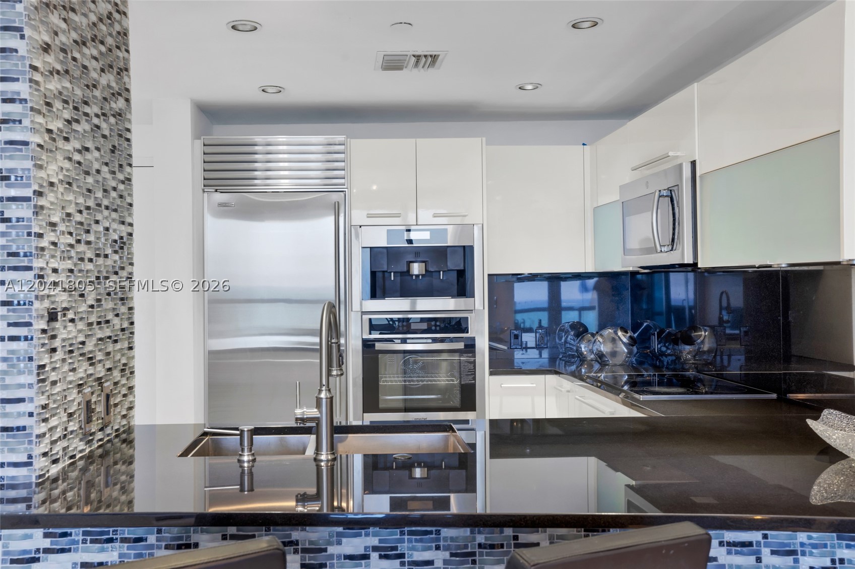 17121 Collins Ave #1406 Sunny Isles Beach, FL 33160