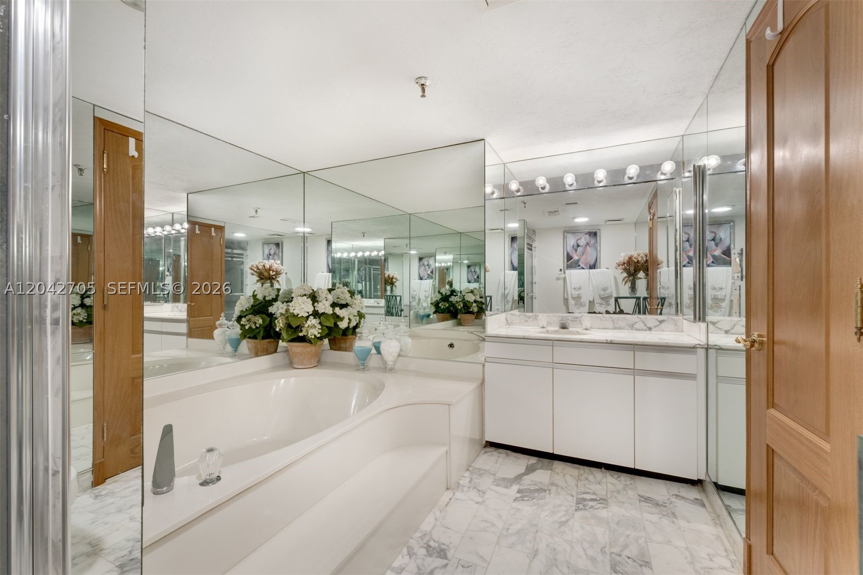 9 Island Ave #1514 Miami Beach, FL 33139