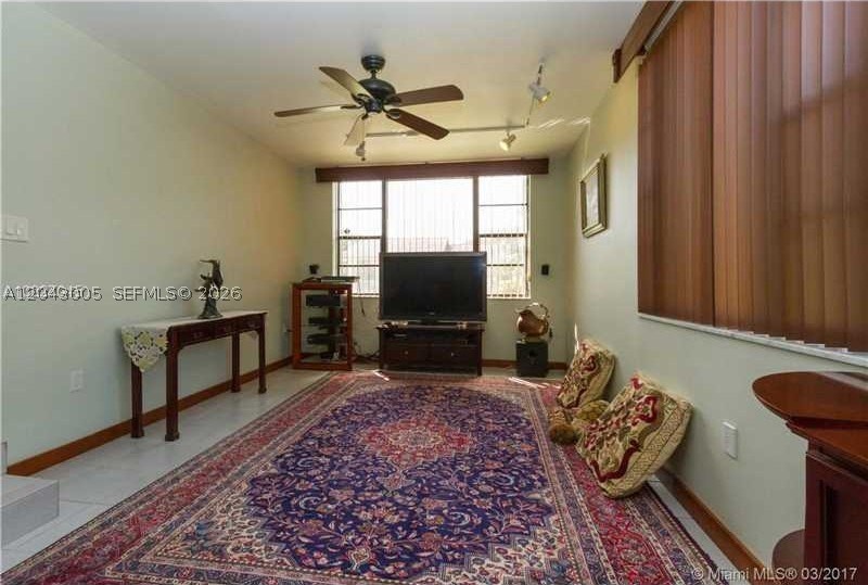 5931 SW 46th St Miami, FL 33155