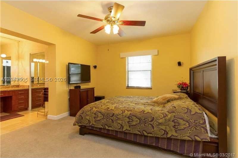 5931 SW 46th St Miami, FL 33155