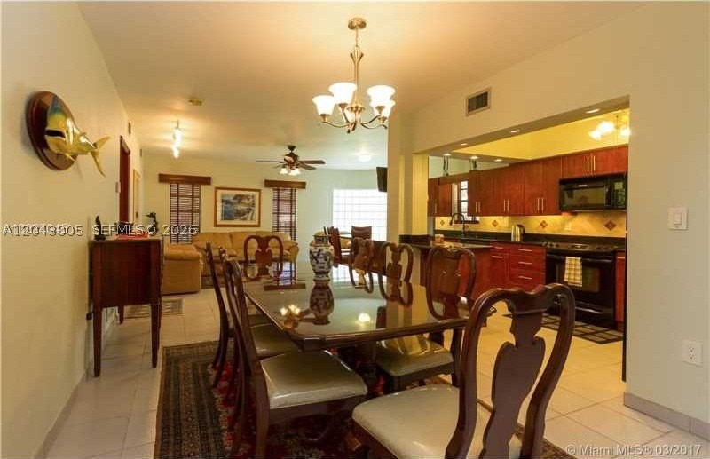 5931 SW 46th St Miami, FL 33155