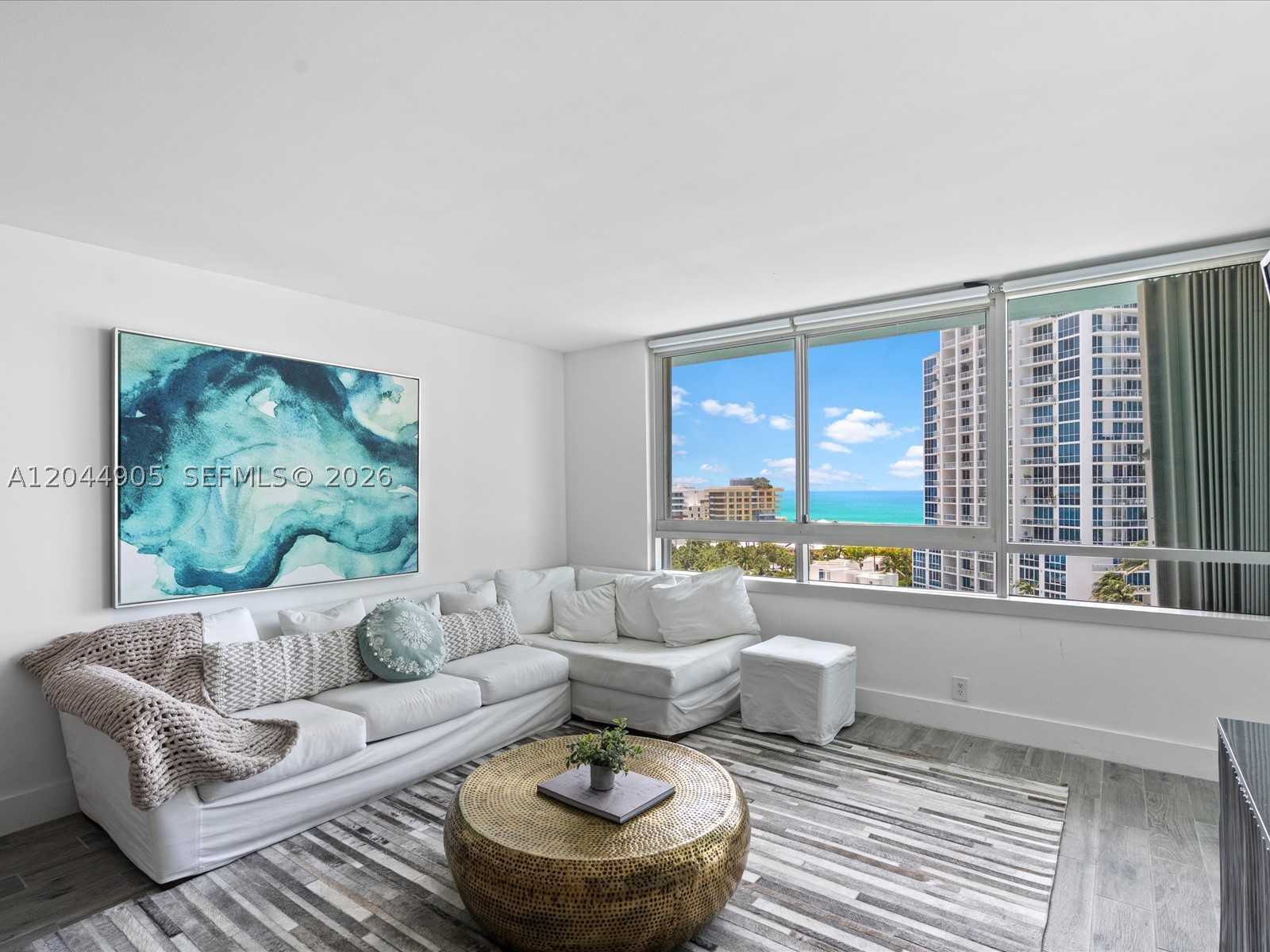 400 S Pointe Dr #1102 Miami Beach, FL 33139
