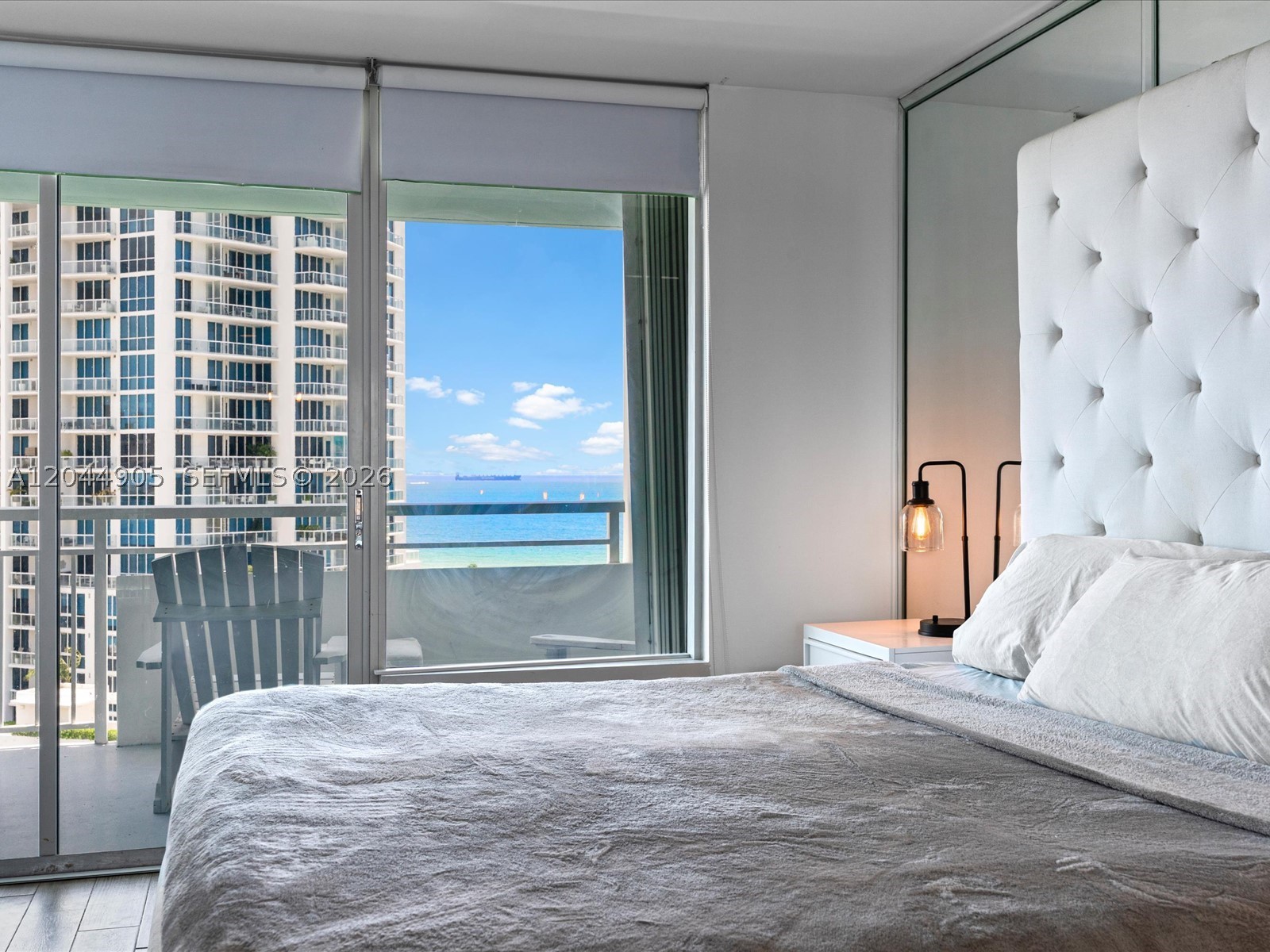 400 S Pointe Dr #1102 Miami Beach, FL 33139