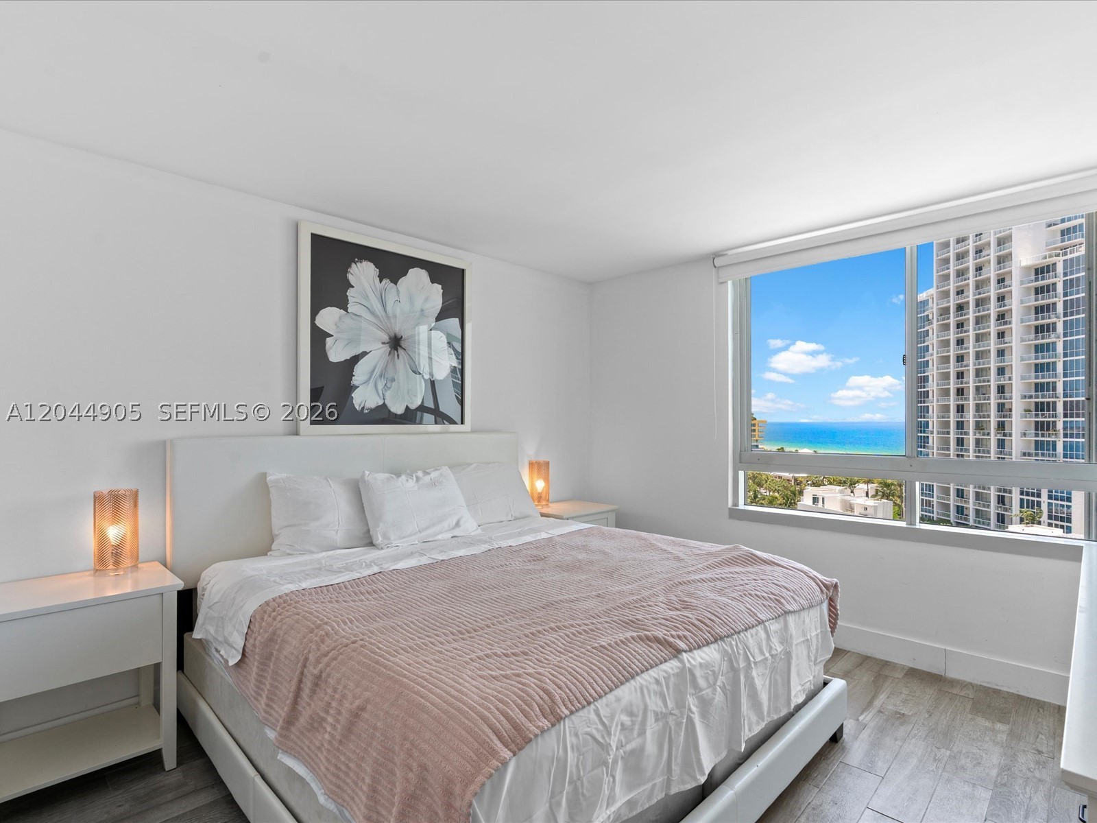 400 S Pointe Dr #1102 Miami Beach, FL 33139