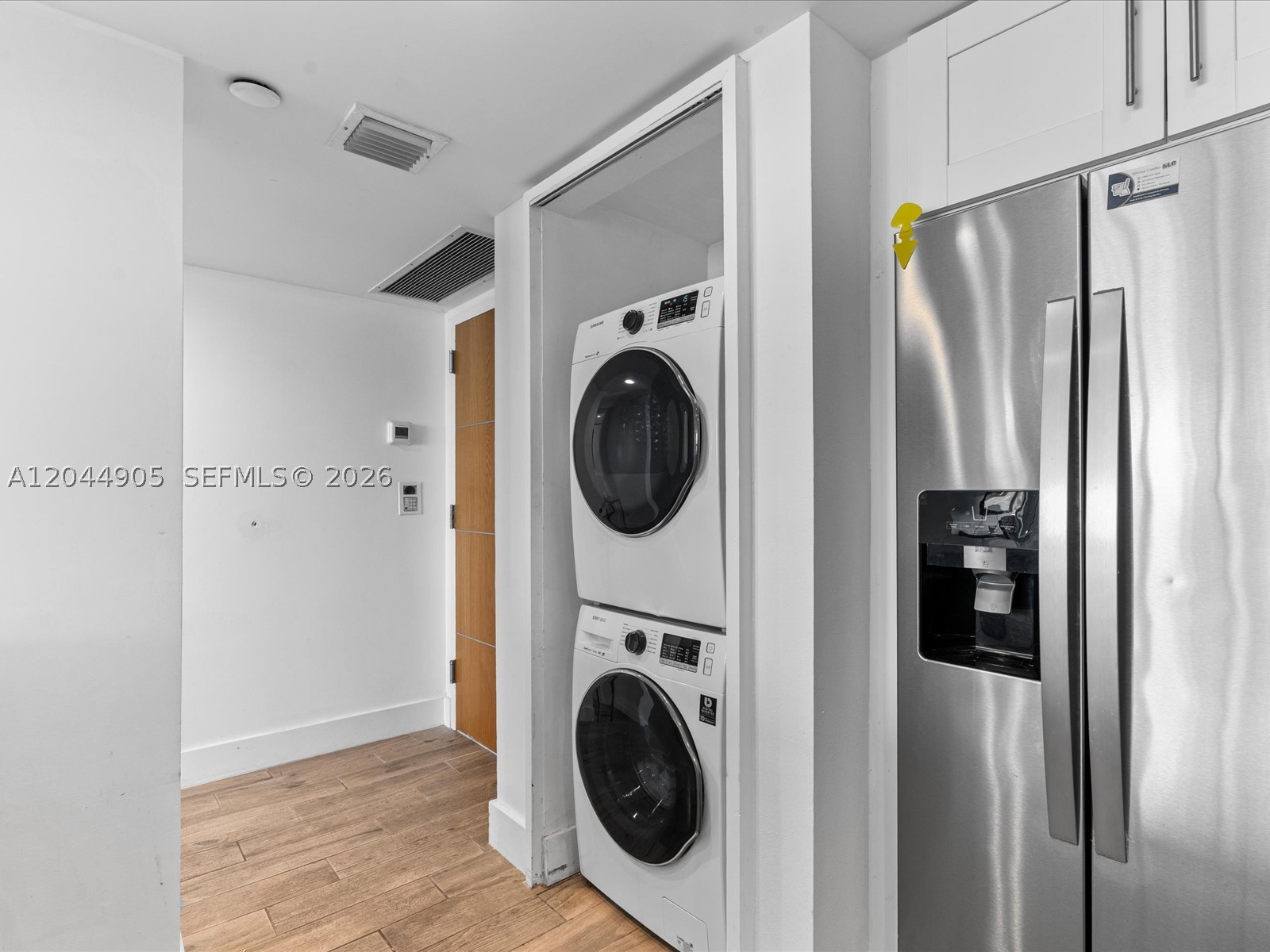 400 S Pointe Dr #1102 Miami Beach, FL 33139
