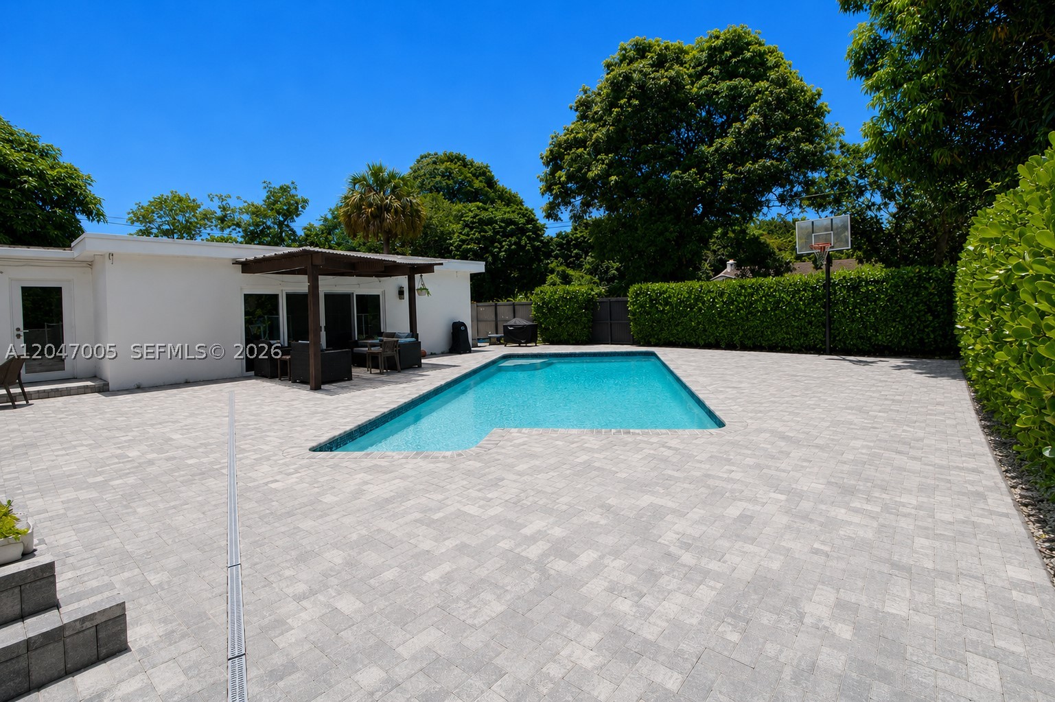 41 NW 109th St Miami Shores, FL 33168