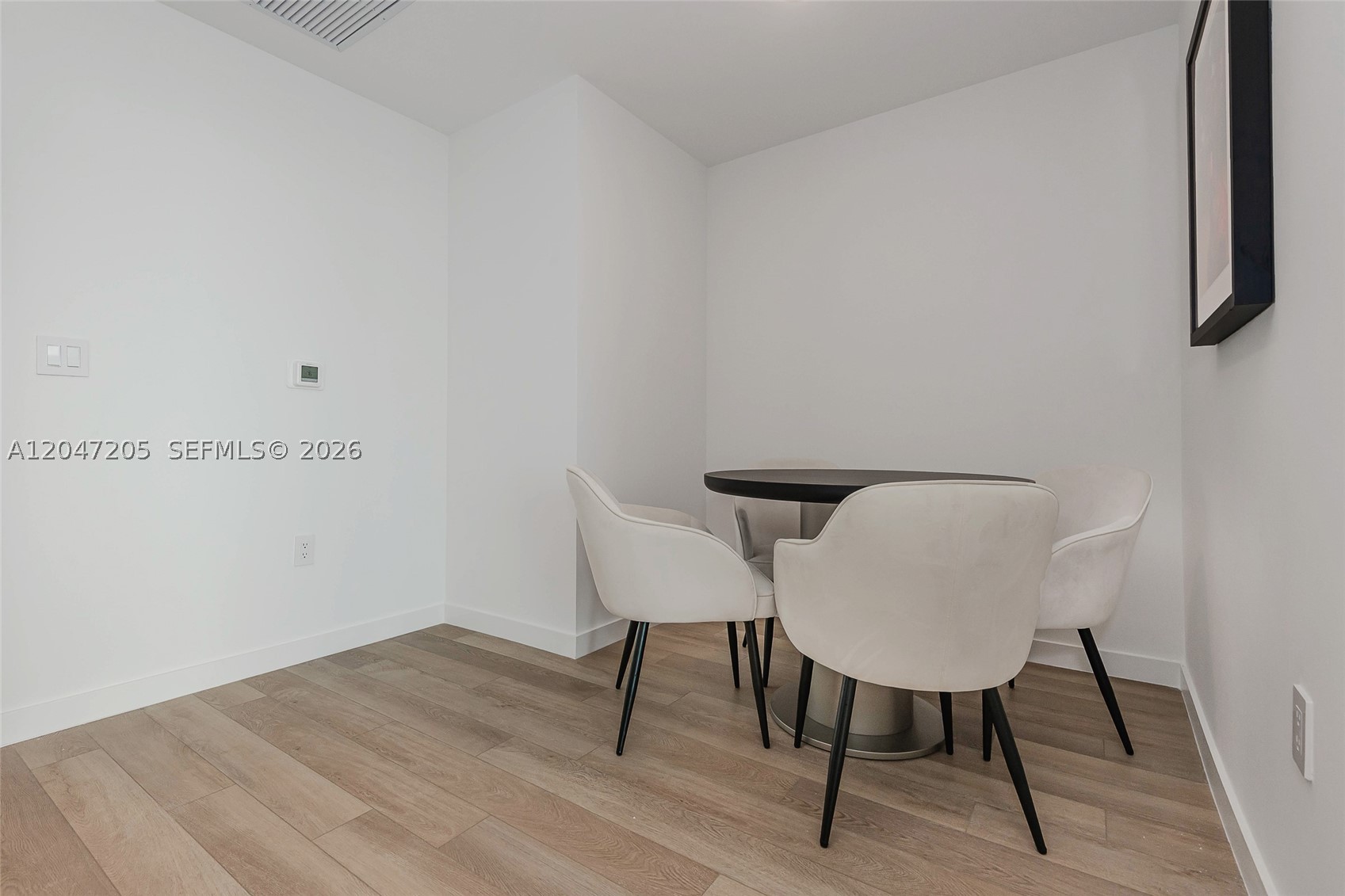 image E11EVEN Hotel & Residences22