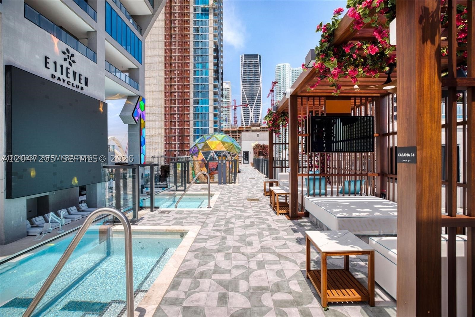 image E11EVEN Hotel & Residences25