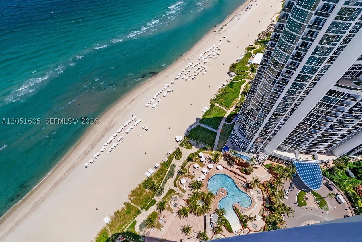 18201 Collins Ave #4209A
