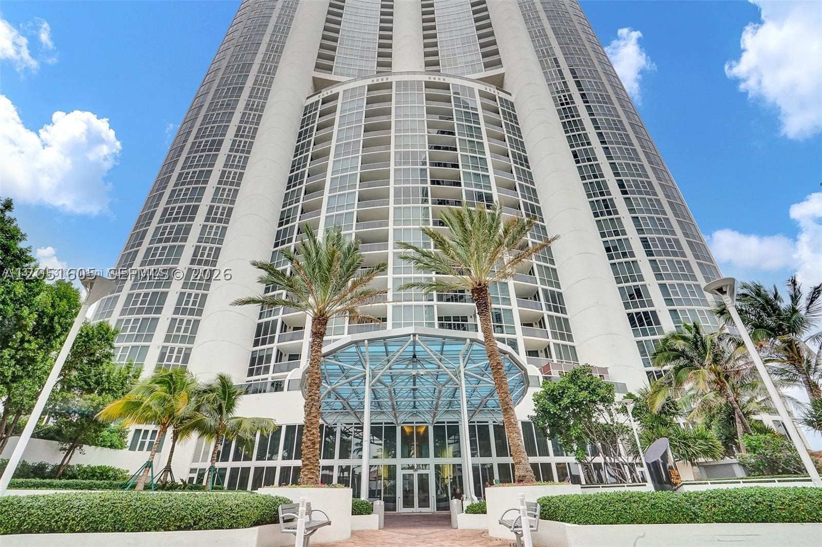 image Trump Royale14
