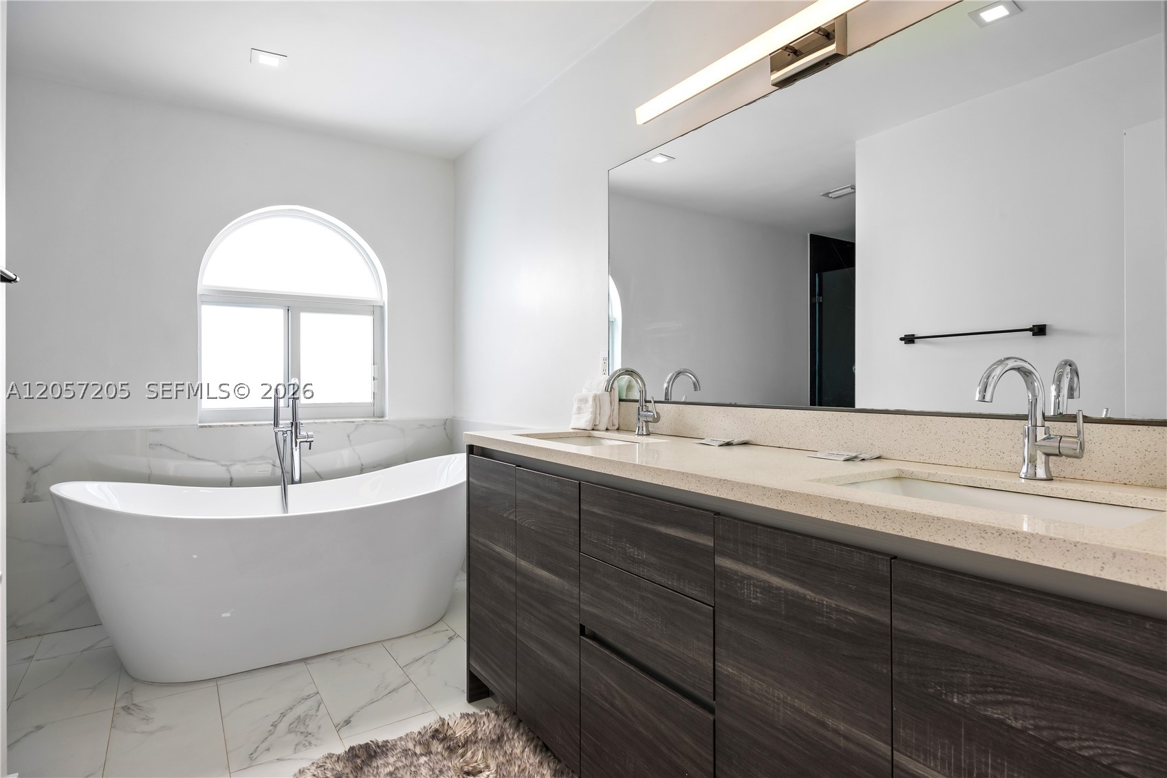1651 SW 13th Ave Miami, FL 33145