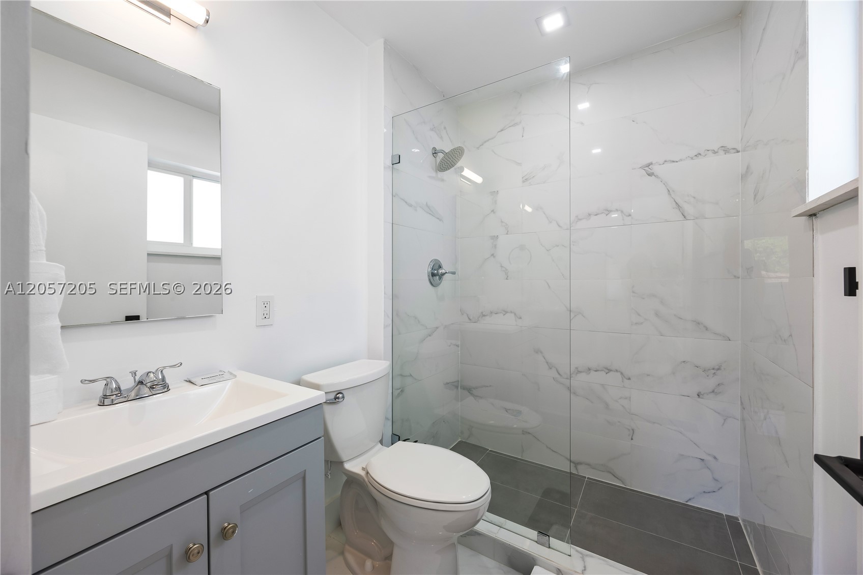 1651 SW 13th Ave Miami, FL 33145
