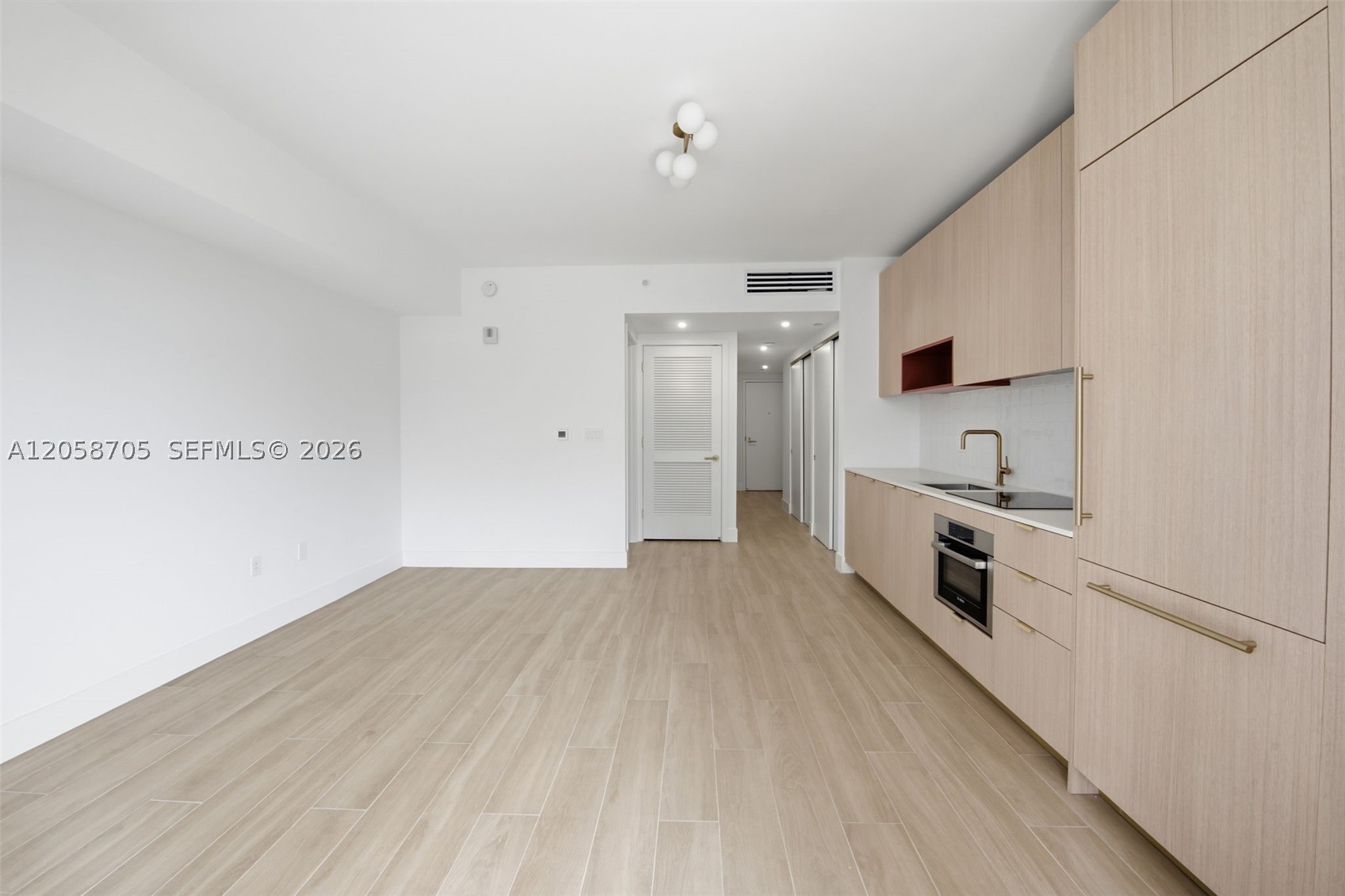 image The Standard Residences Midtown Miami3