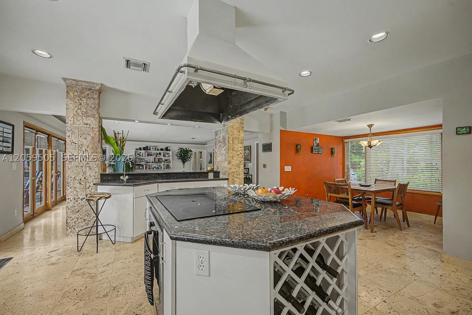 7331 SW 117th Ter Pinecrest, FL 33156