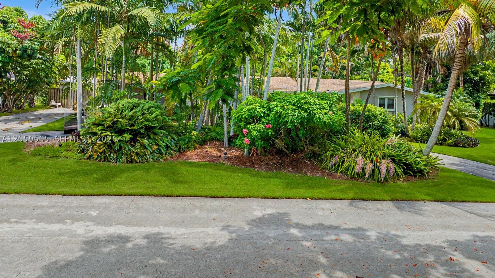 7331 SW 117th Ter Pinecrest, FL 33156