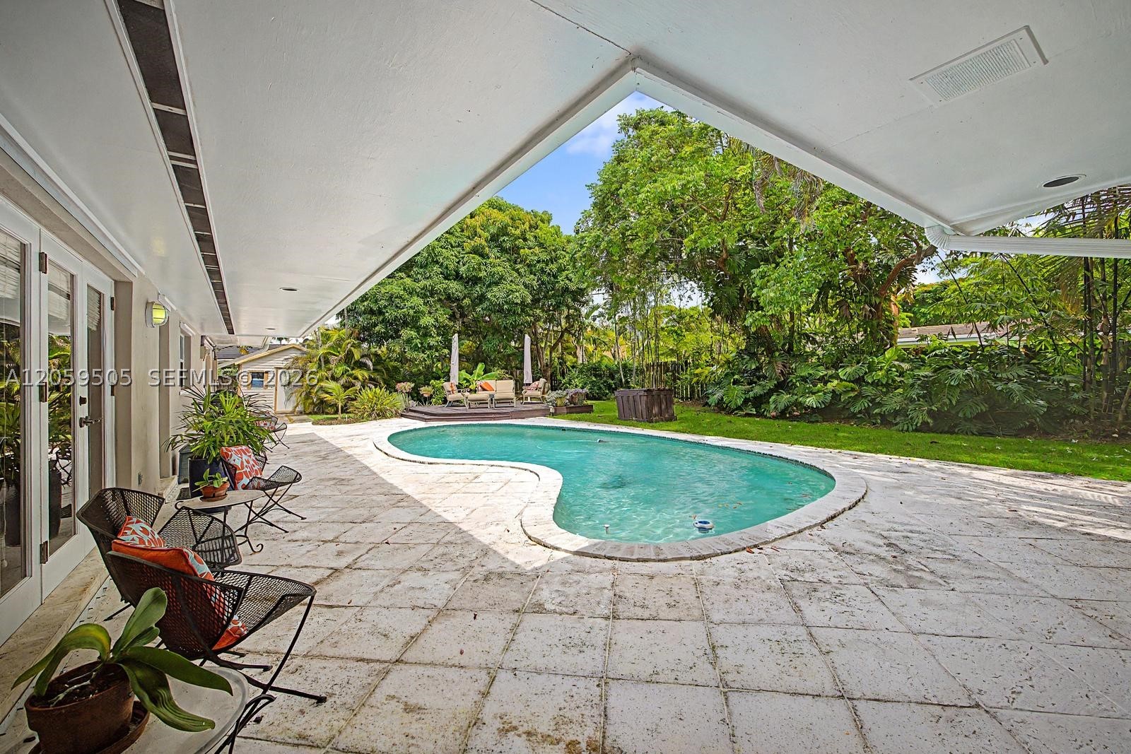 7331 SW 117th Ter Pinecrest, FL 33156