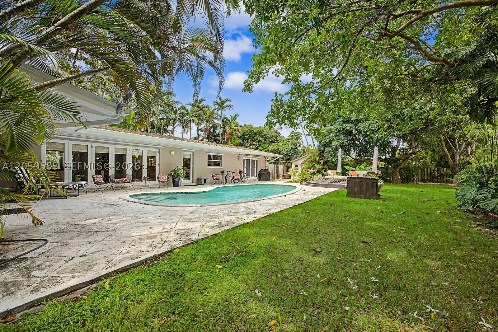 7331 SW 117th Ter Pinecrest, FL 33156