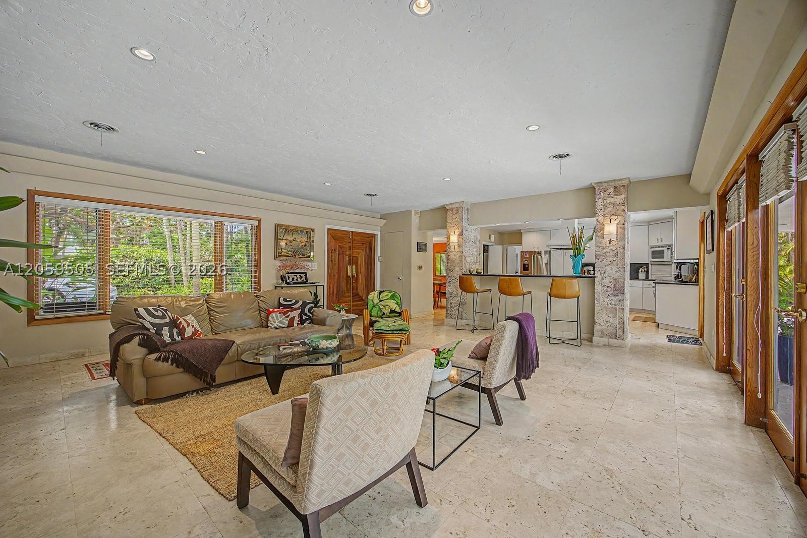7331 SW 117th Ter Pinecrest, FL 33156