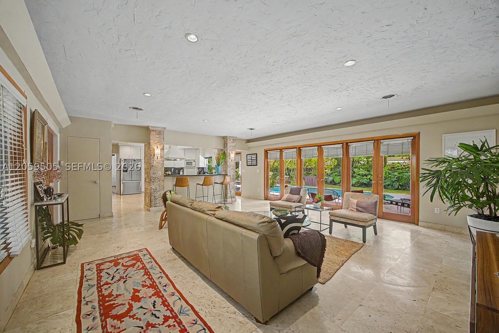 7331 SW 117th Ter Pinecrest, FL 33156