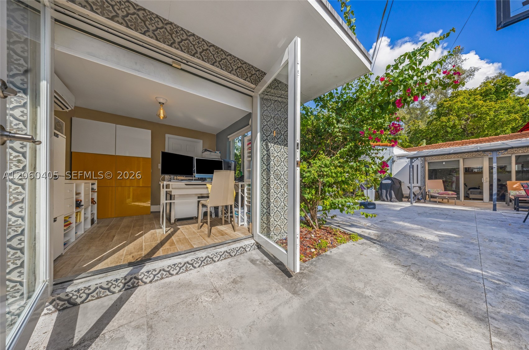 1324 Normandy Dr Miami Beach, FL 33141