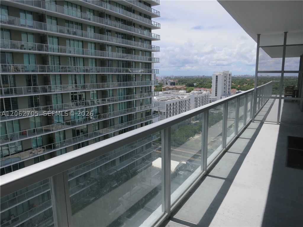 image Axis on Brickell North12