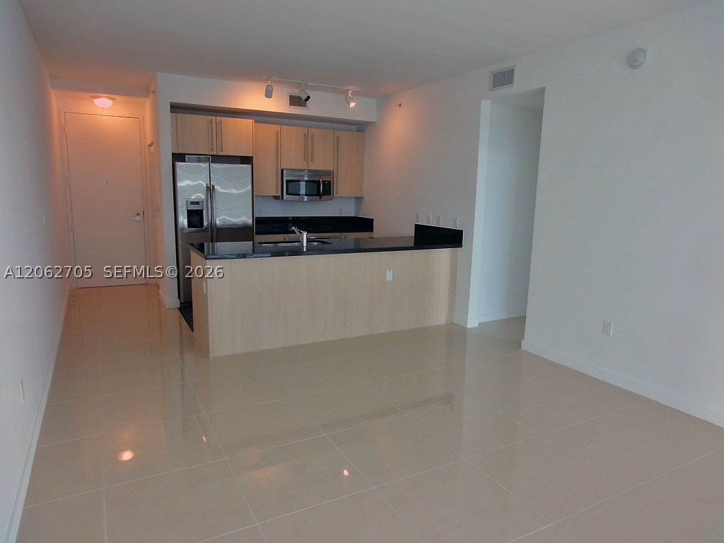 image Axis on Brickell North14