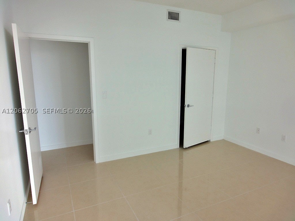 image Axis on Brickell North6
