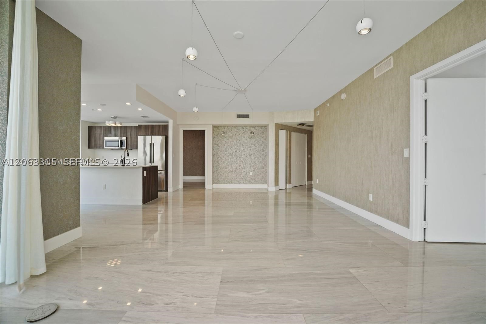 image Aria on the Bay6