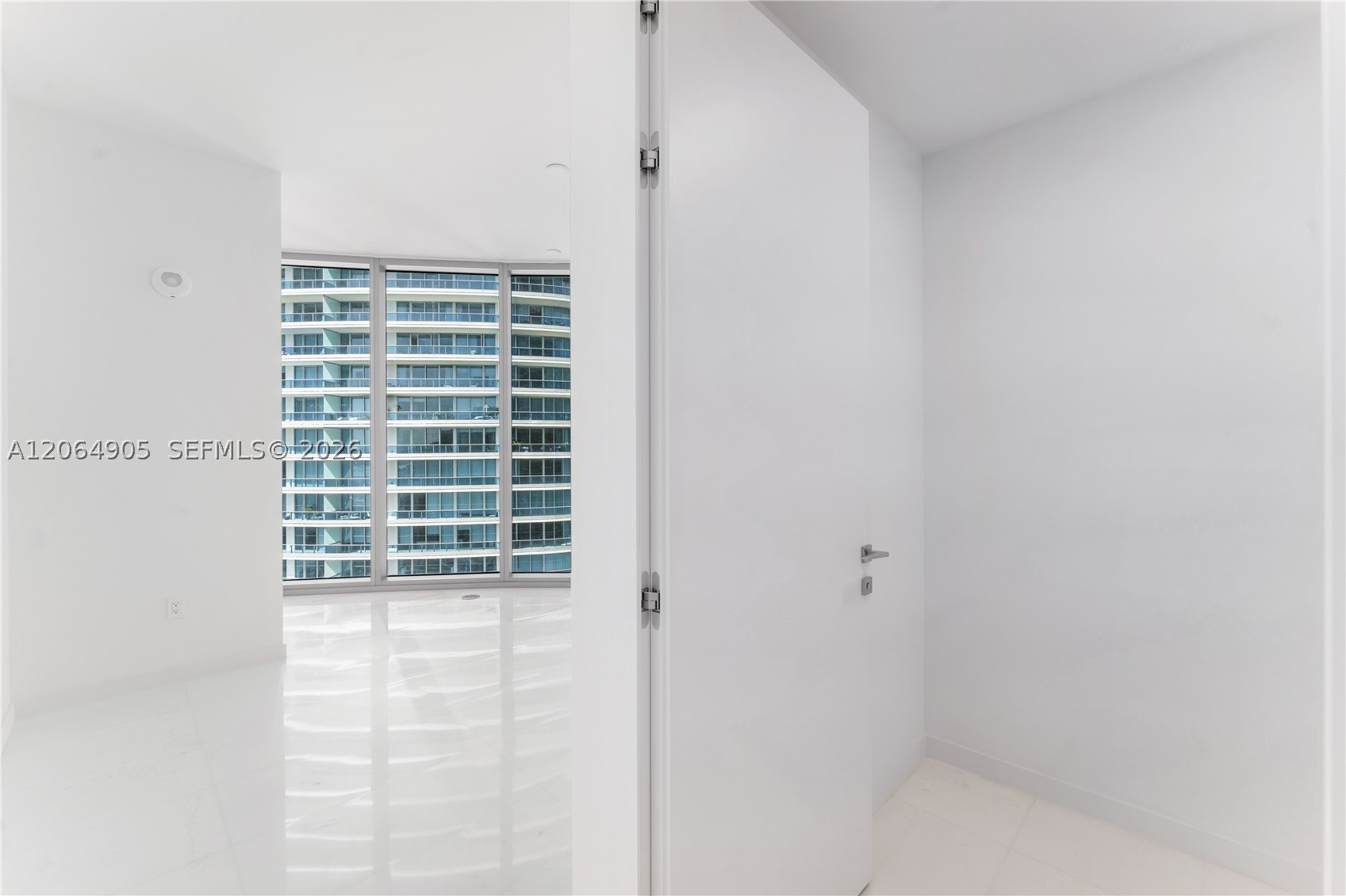 image Aston Martin Residences14