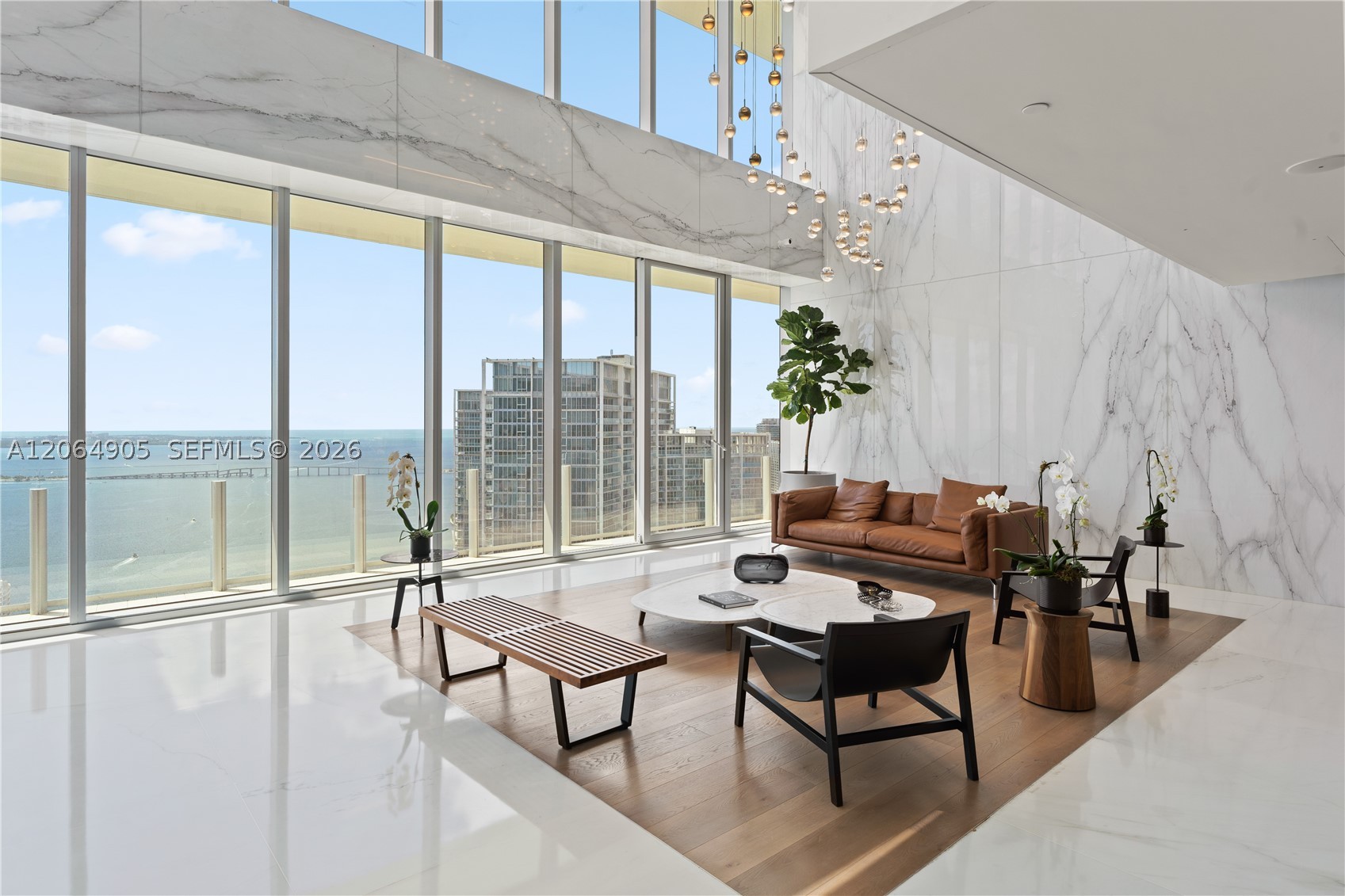 image Aston Martin Residences27