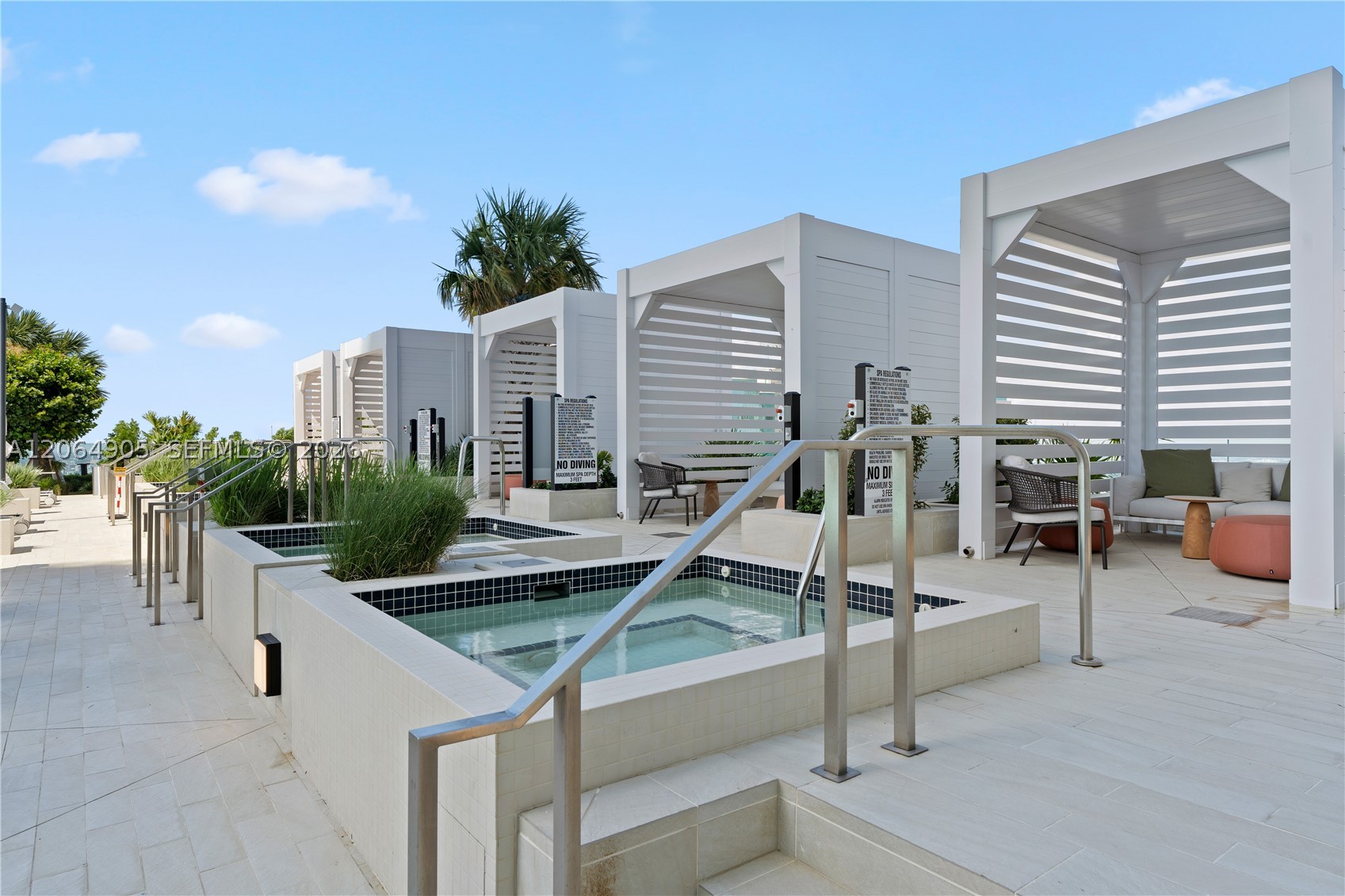 image Aston Martin Residences44