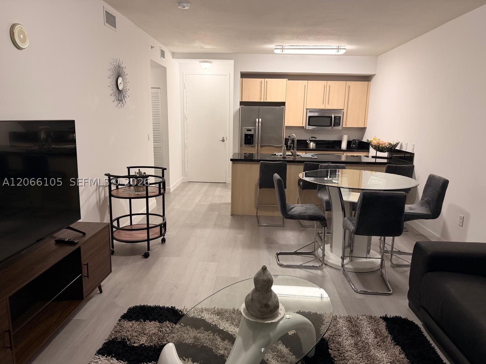 image Axis on Brickell South1