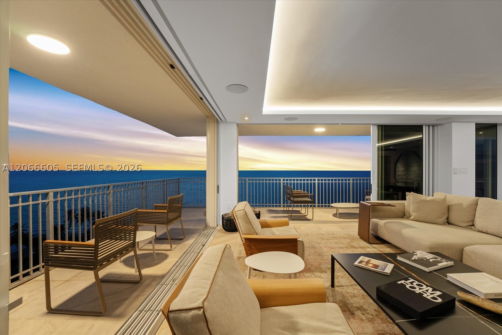 881 Ocean Dr #11H Key Biscayne, FL 33149