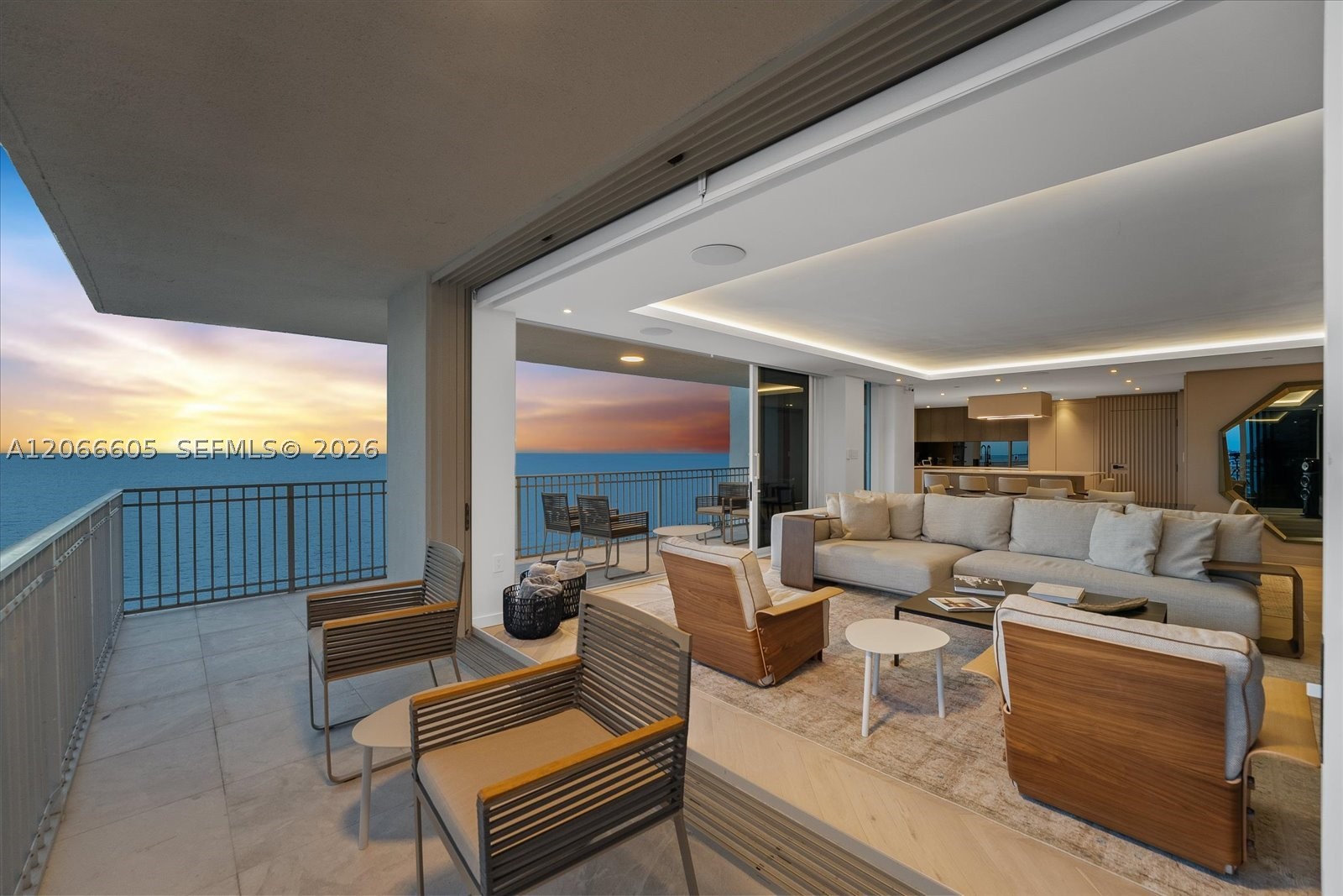 881 Ocean Dr #11H Key Biscayne, FL 33149