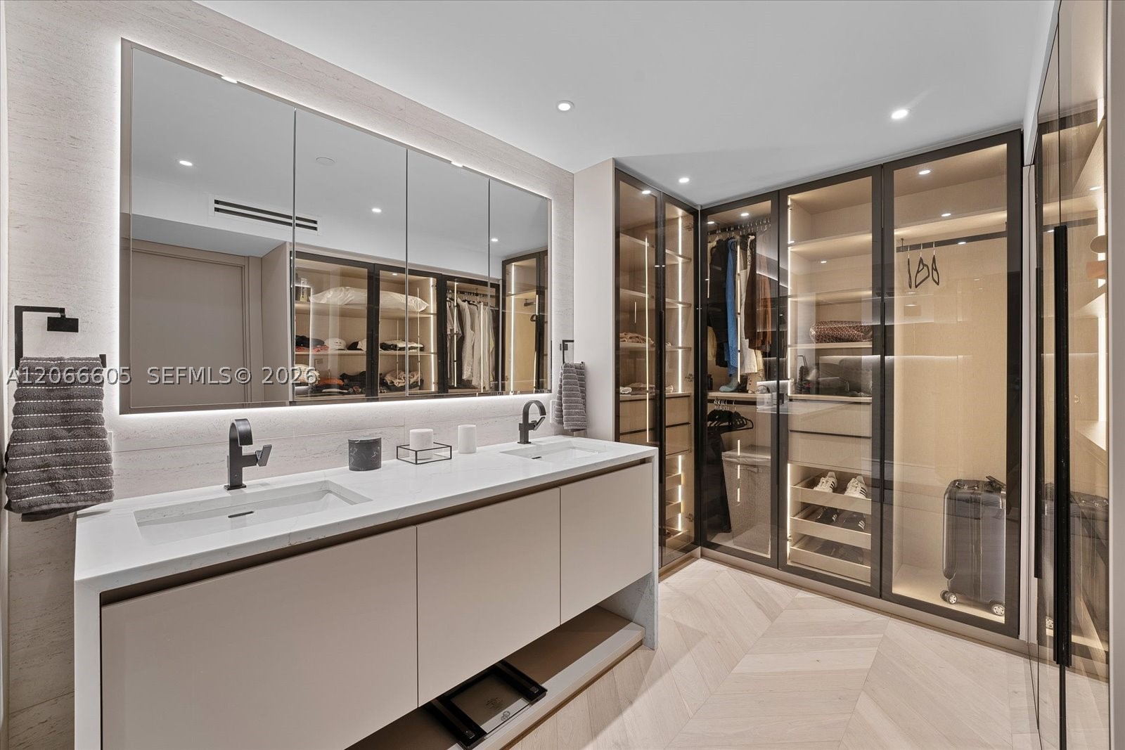 881 Ocean Dr #11H Key Biscayne, FL 33149