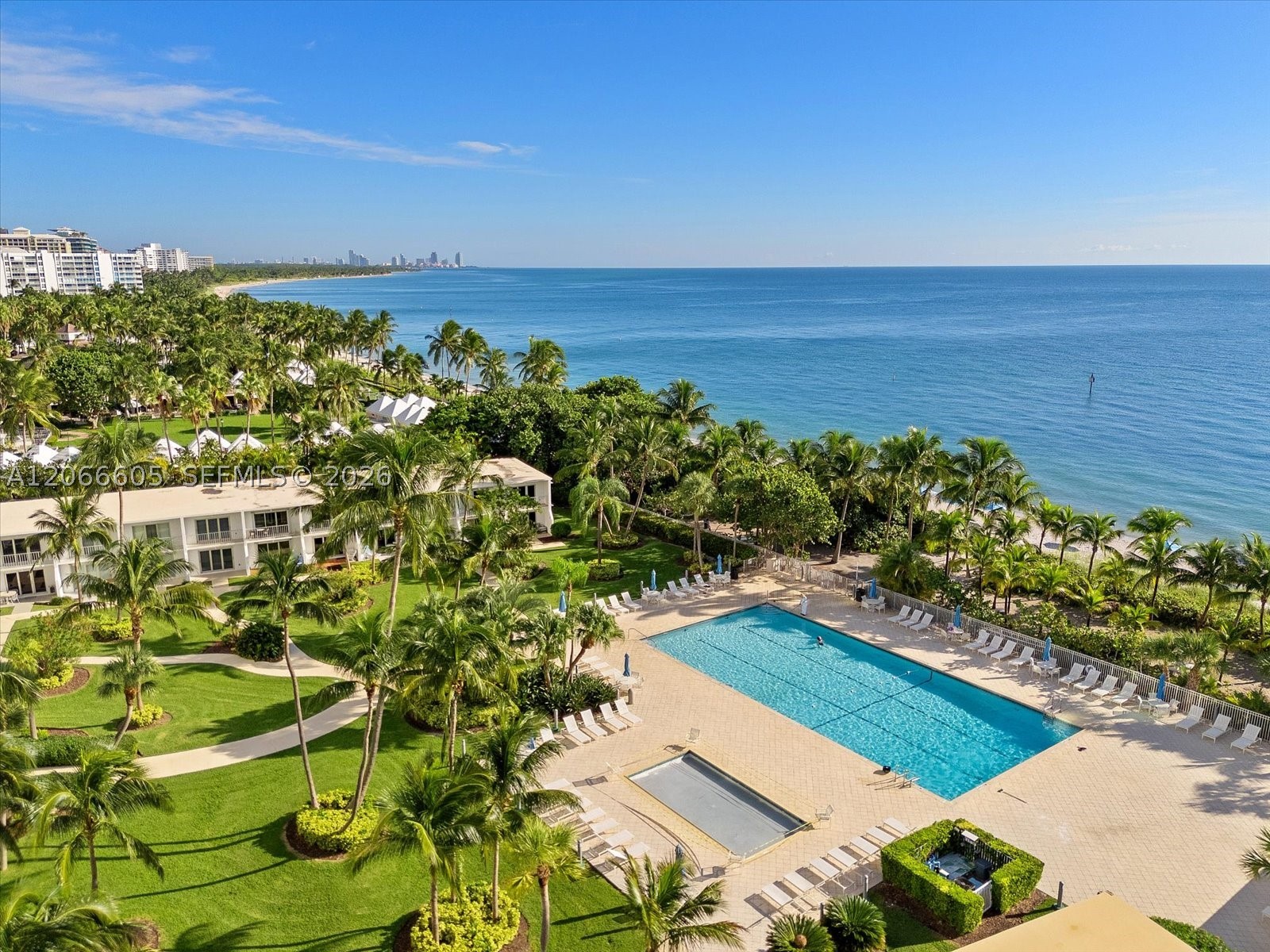 881 Ocean Dr #11H Key Biscayne, FL 33149