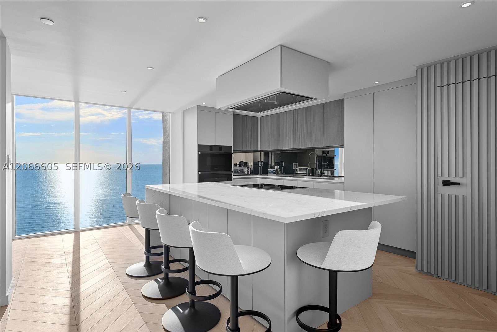 881 Ocean Dr #11H Key Biscayne, FL 33149