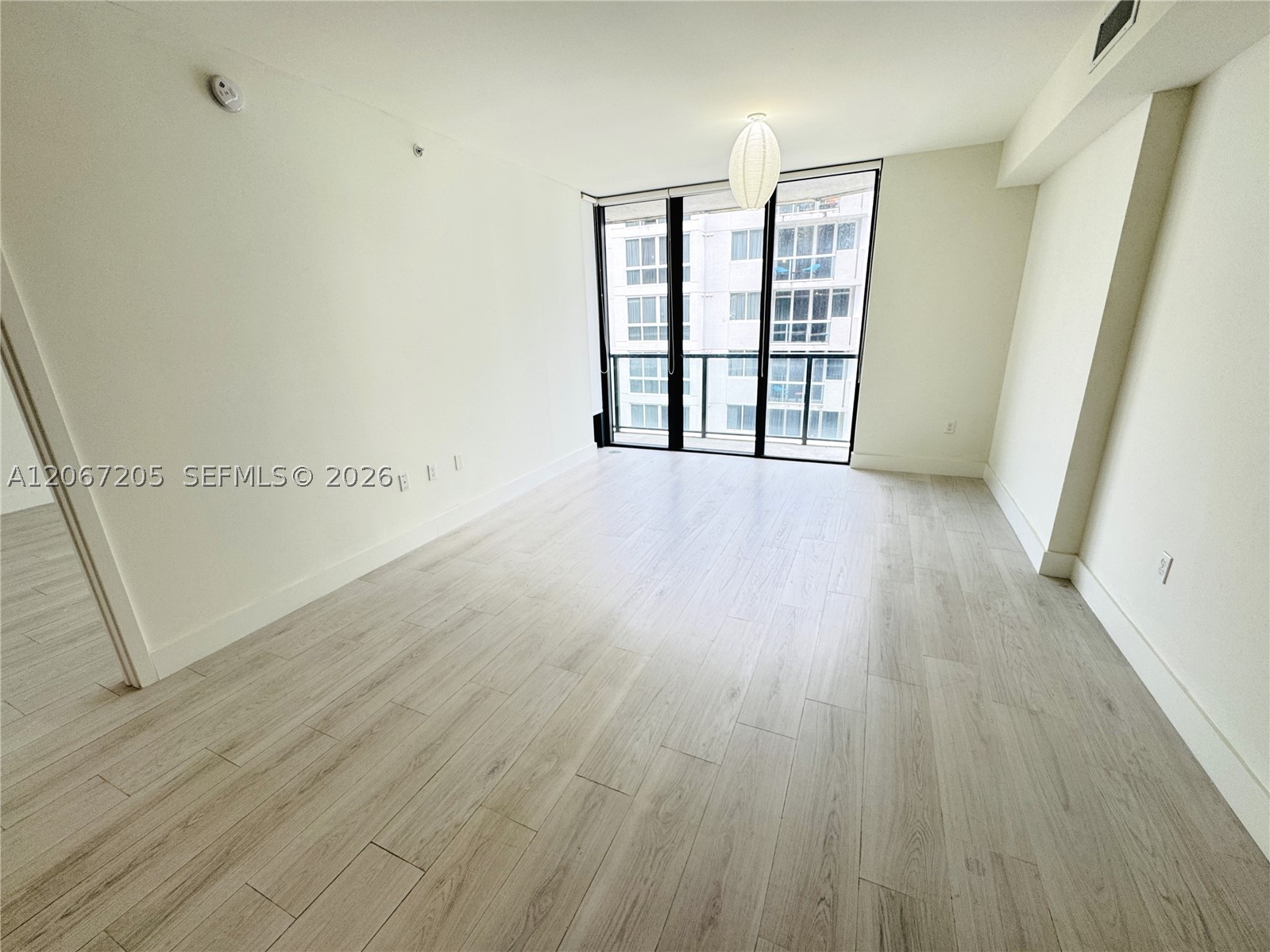 image Cassa Brickell3