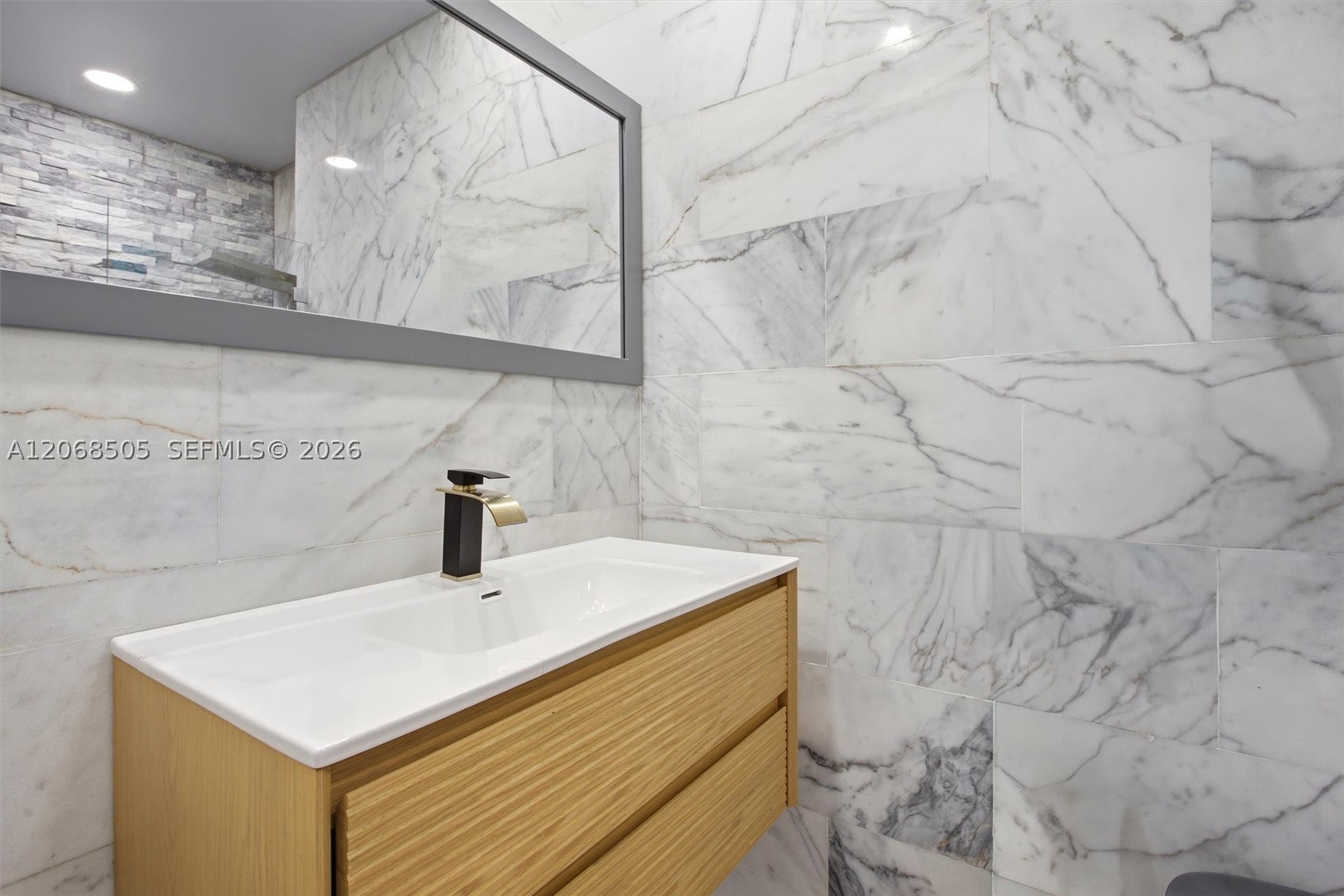 125 NE 107th St Miami Shores, FL 33161