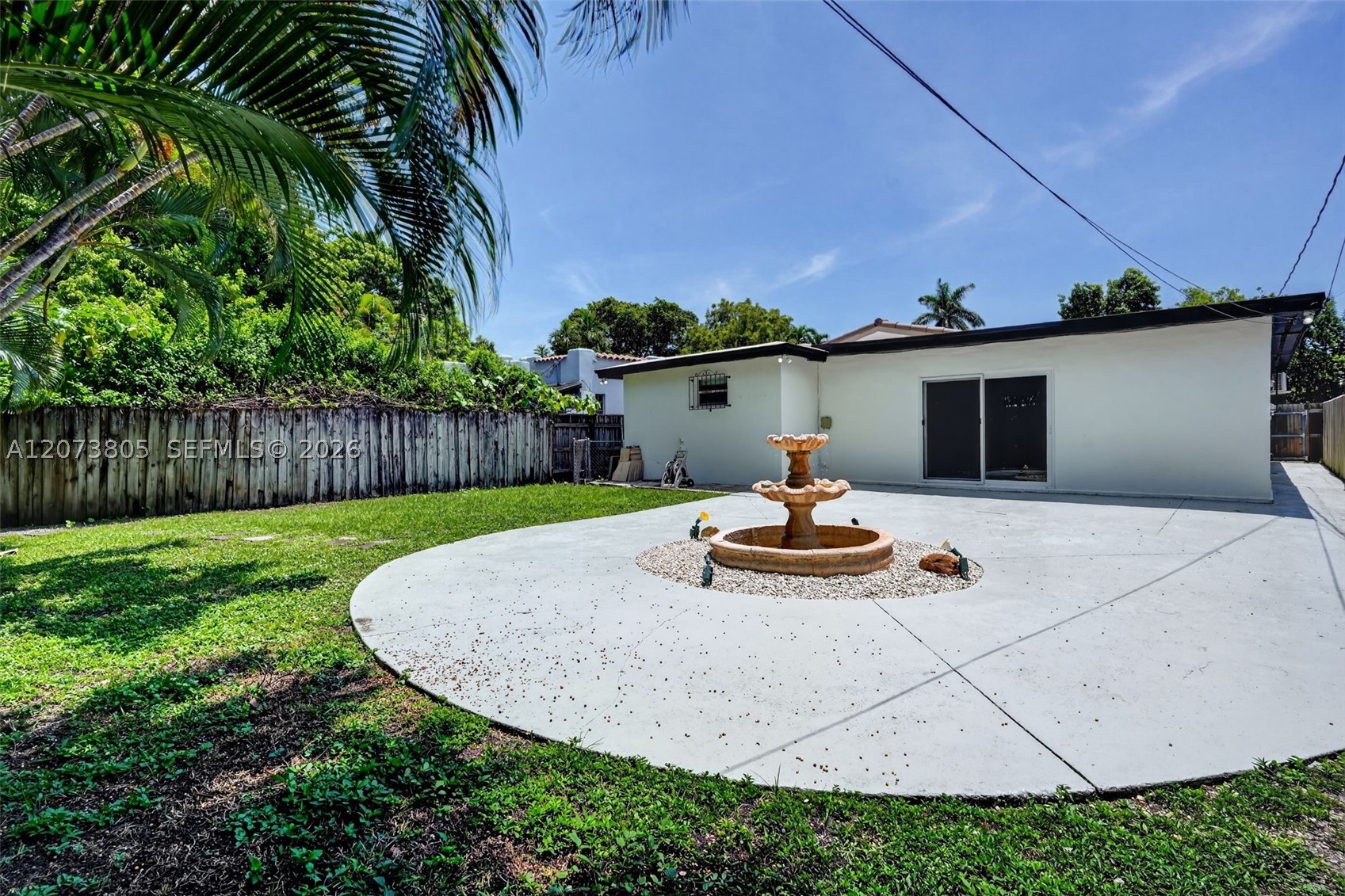 1667 SW 10th St Miami, FL 33135