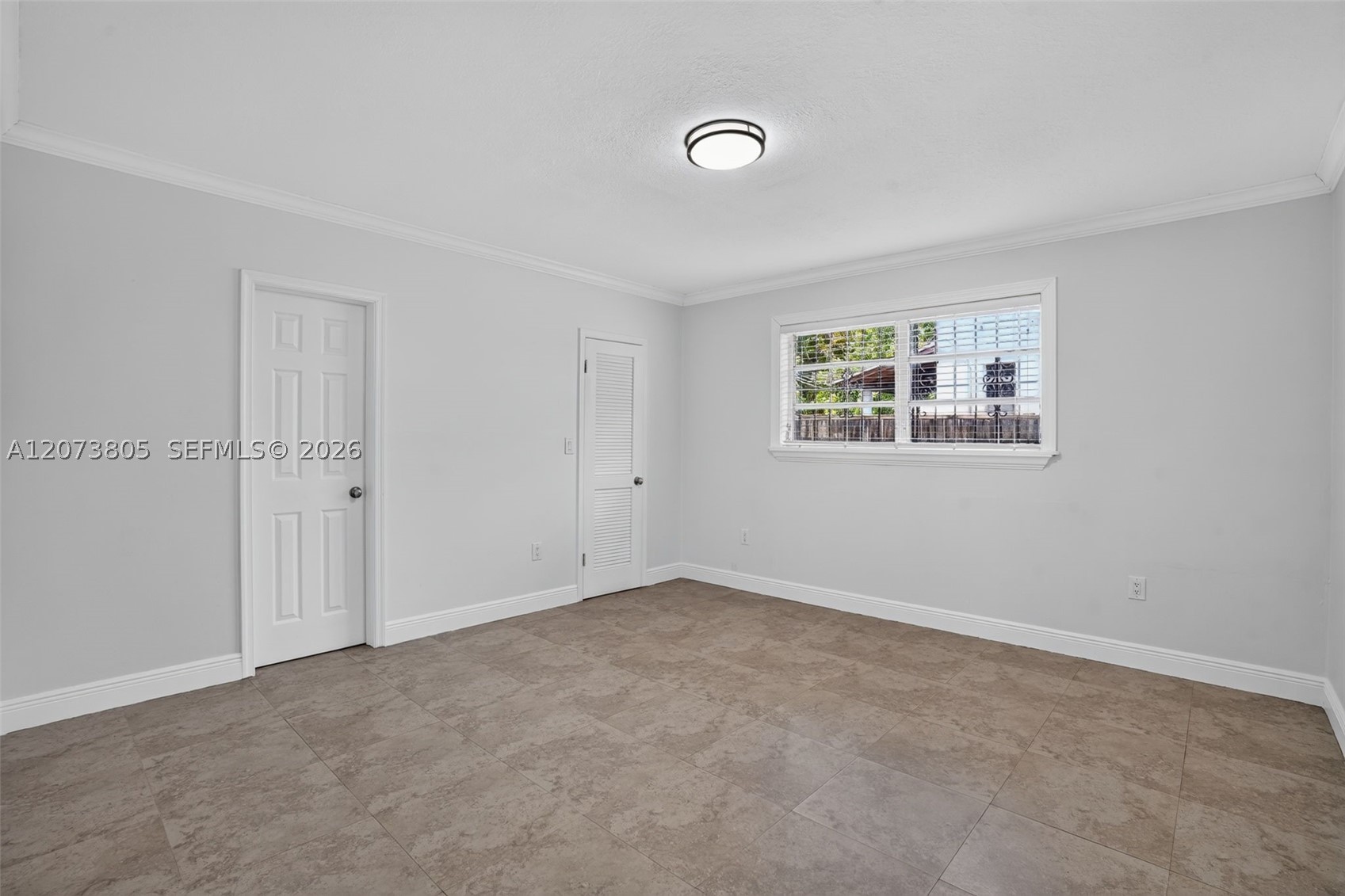 1667 SW 10th St Miami, FL 33135