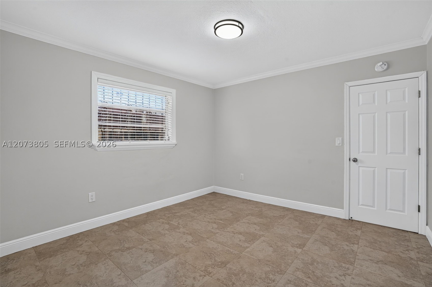 1667 SW 10th St Miami, FL 33135