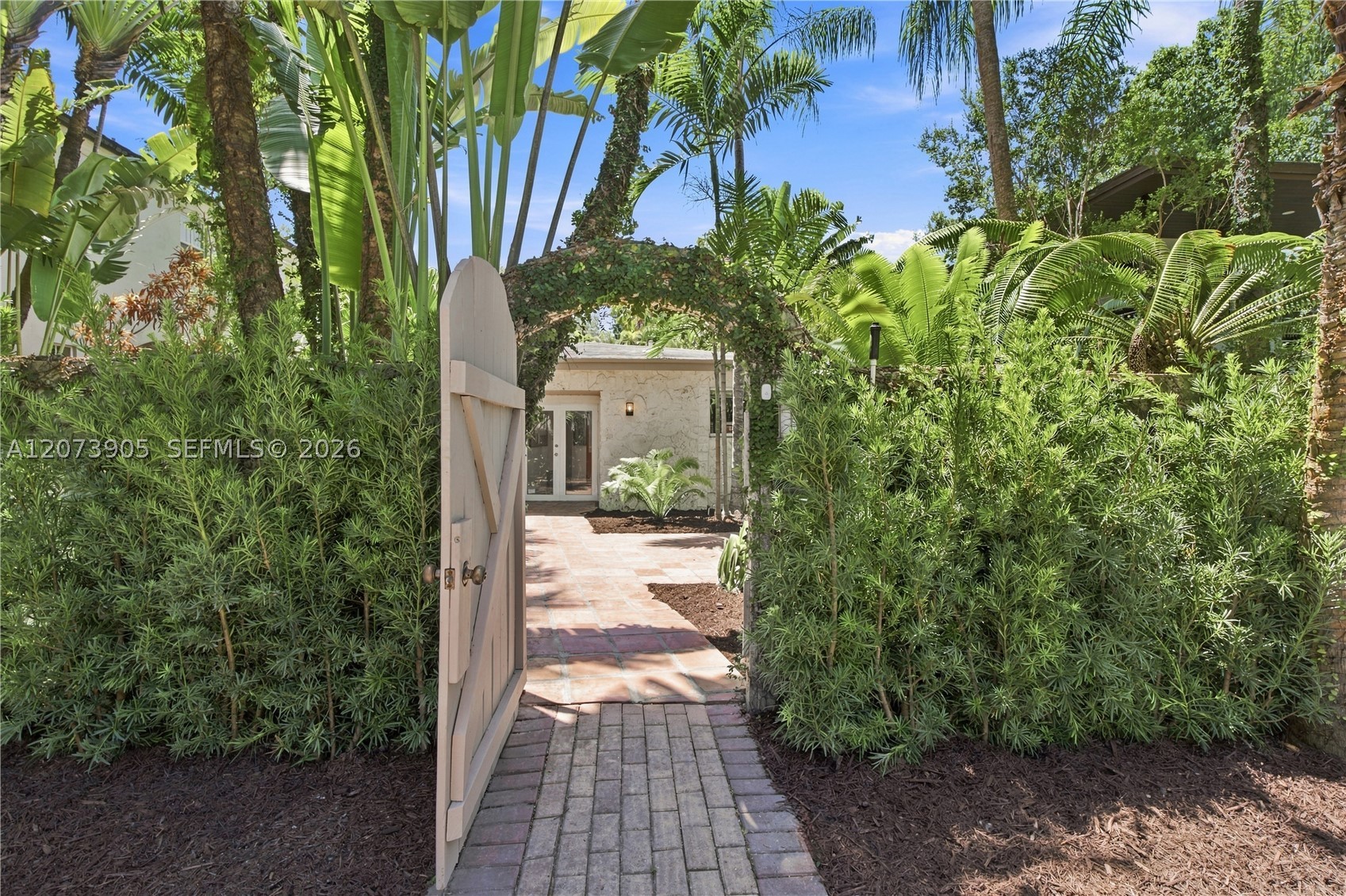 4110 Battersea Rd Miami, FL 33133