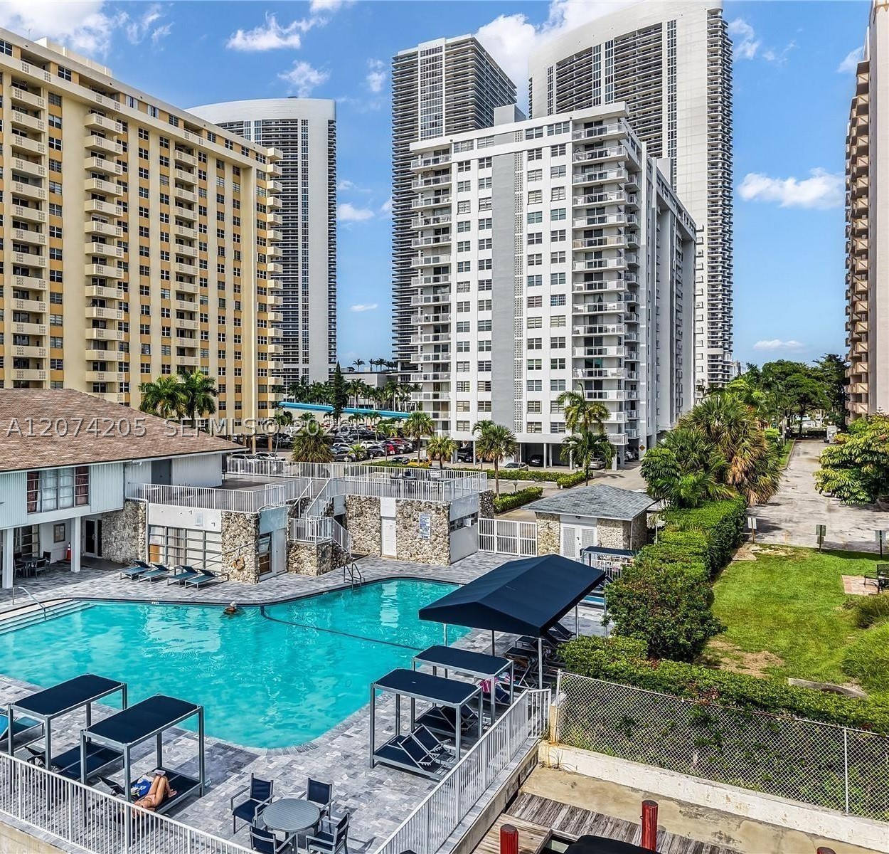 1849 S Ocean Dr #202