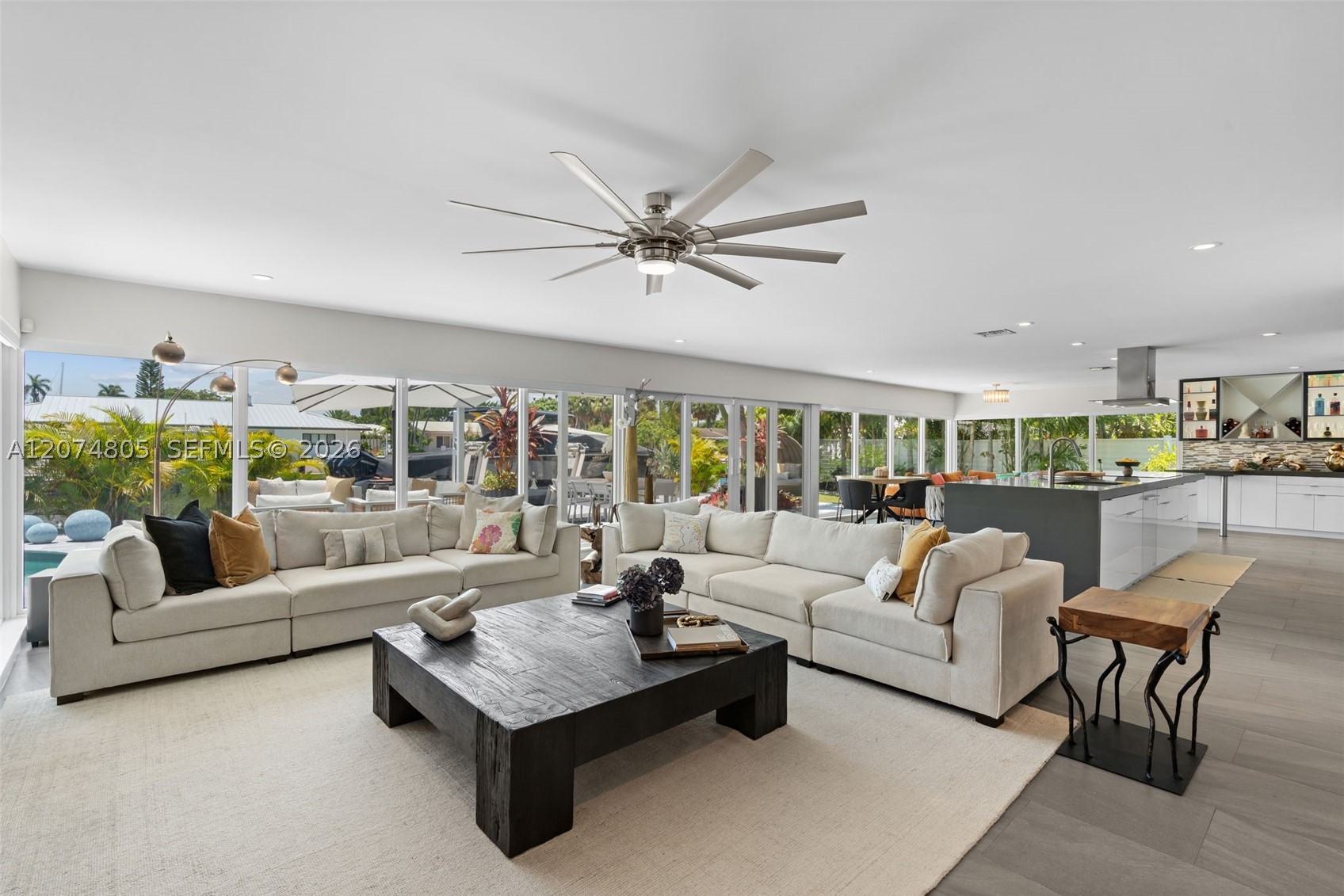 2812 NE 28th St Fort Lauderdale, FL 33306