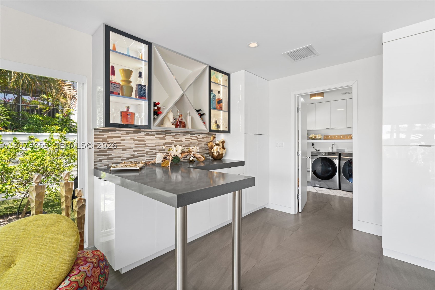 2812 NE 28th St Fort Lauderdale, FL 33306