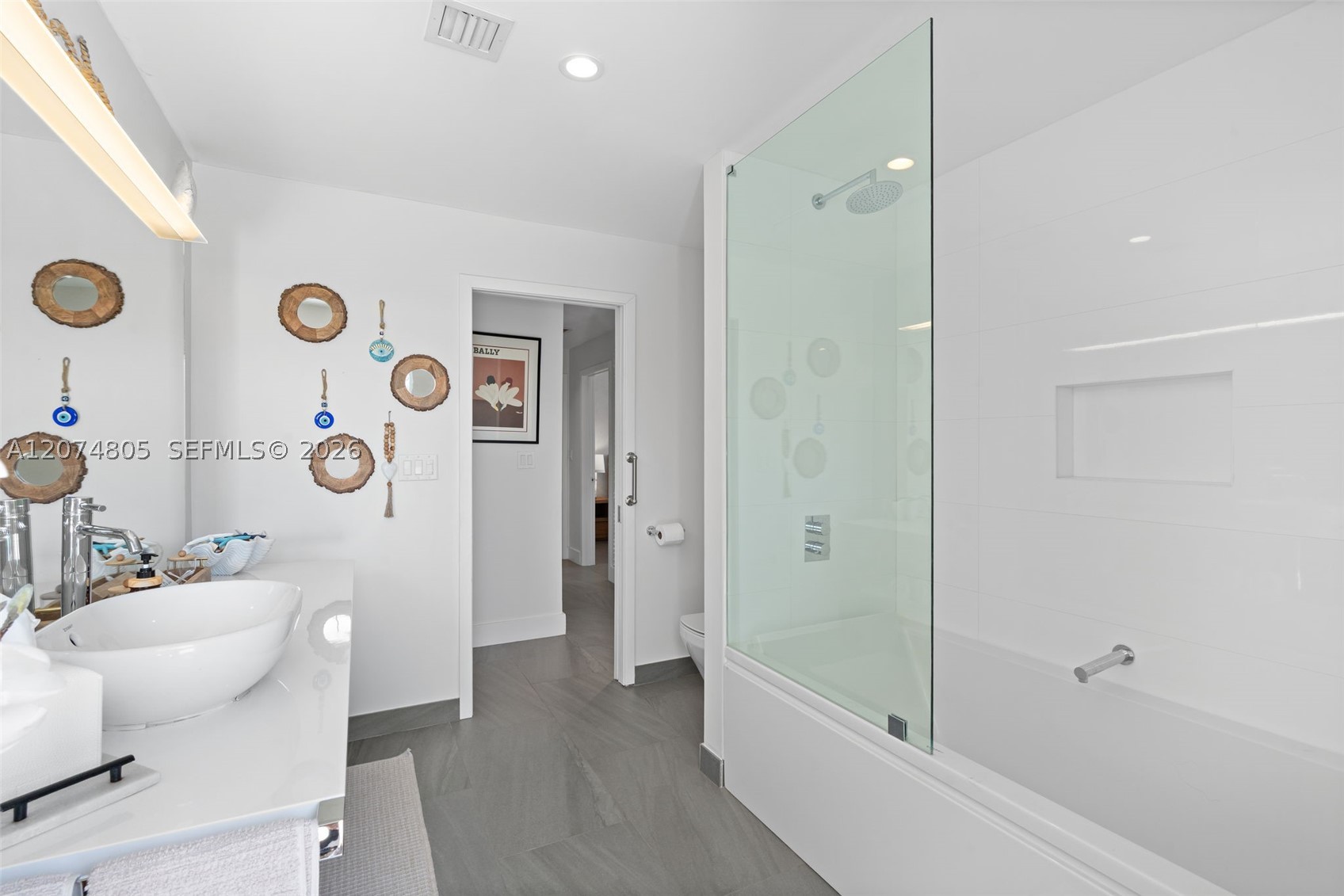 2812 NE 28th St Fort Lauderdale, FL 33306