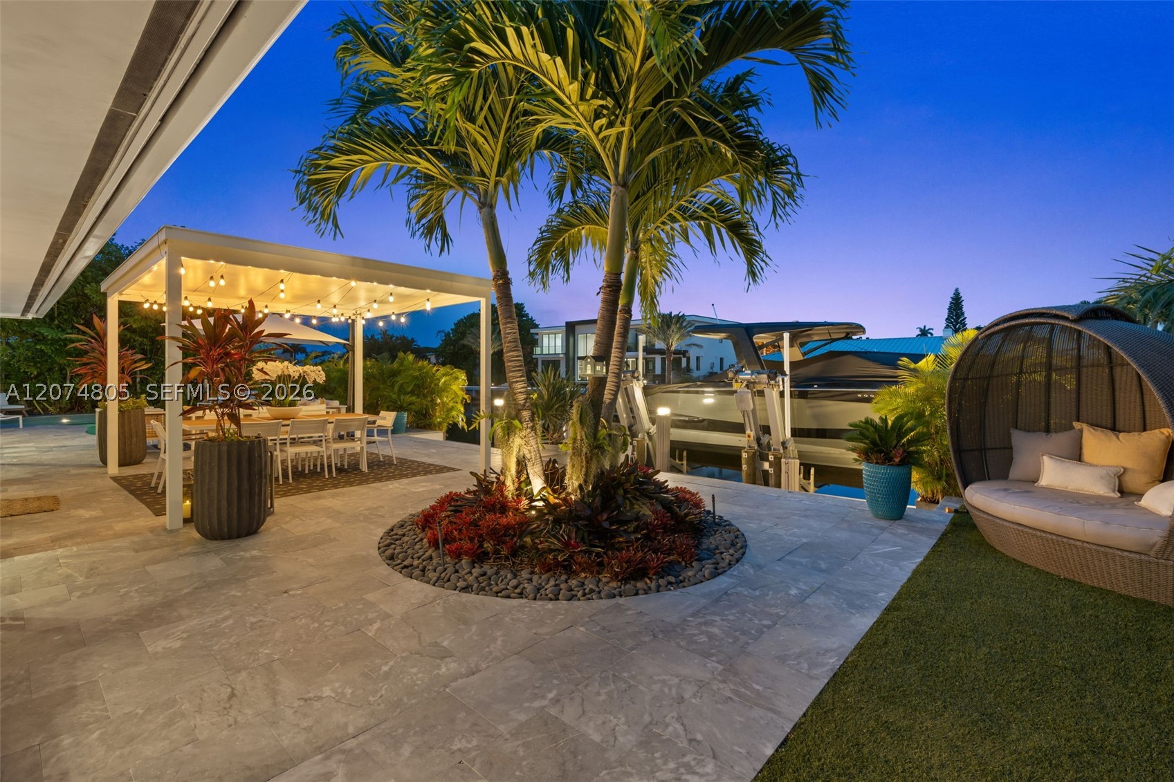 2812 NE 28th St Fort Lauderdale, FL 33306