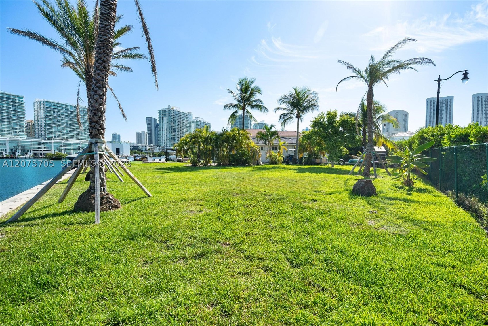 333 Atlantic Ave Sunny Isles Beach, FL 33160